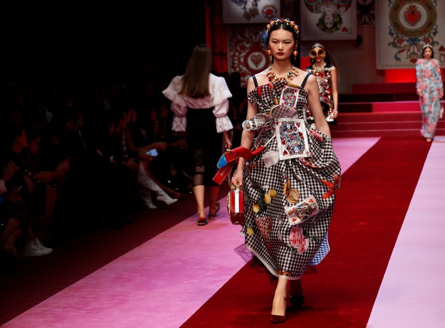 Dolce & Gabbana play their trump card with queen of hearts collection