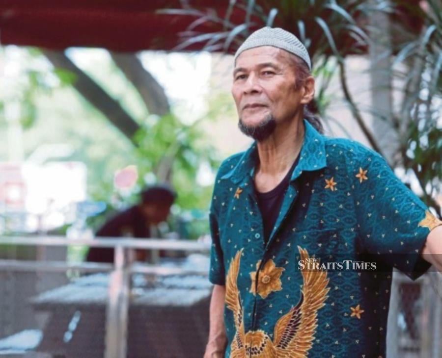Dharma has urged the television station to pay his company for a programme produced two years ago (NSTP/ROHANIS SHUKRI)