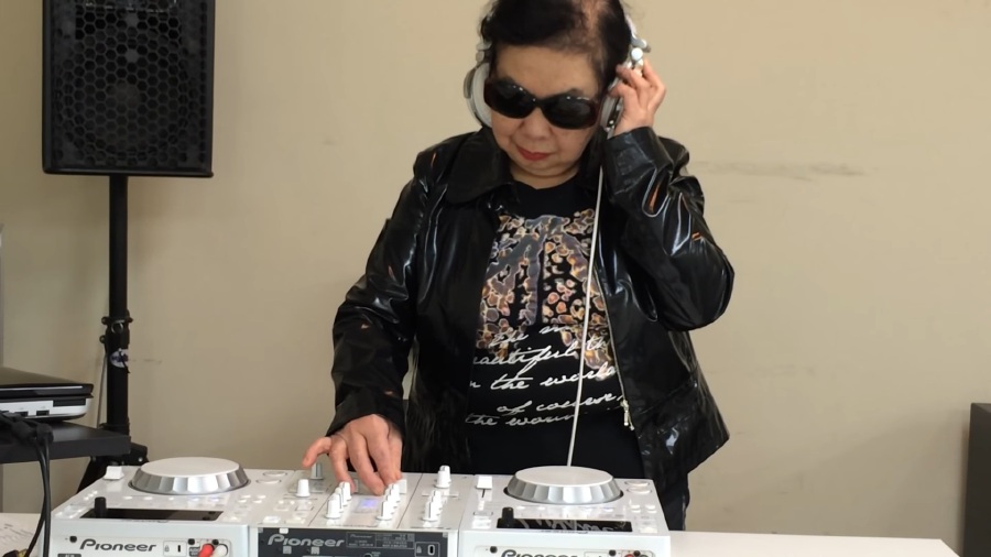 82 Year Old Dj Sumirock Slays Tokyo S Club Scene