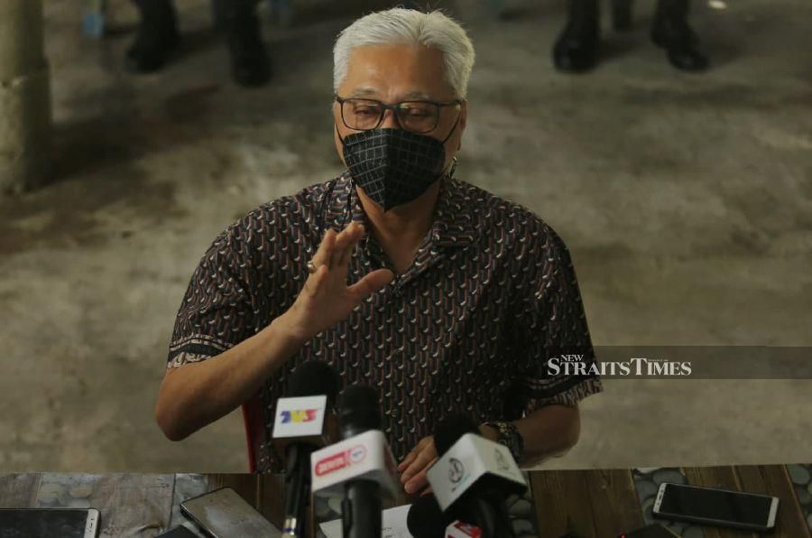Deputy Prime Minister Datuk Seri Ismail Sabri Yaakob has brushed aside talks that he will be named as interim prime minister. - NSTP/ FARIZUL HAFIZ AWANG
