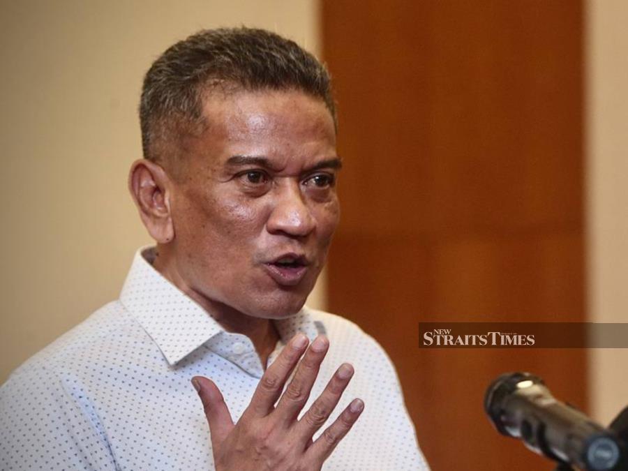 Police will once again summon former Community Communication Department (J-KOM) director-general Datuk Dr Mohammad Agus Yusoff to record his statement regarding a lewd conversation on video, which went viral on Friday. - NSTP/AZHAR RAMLI