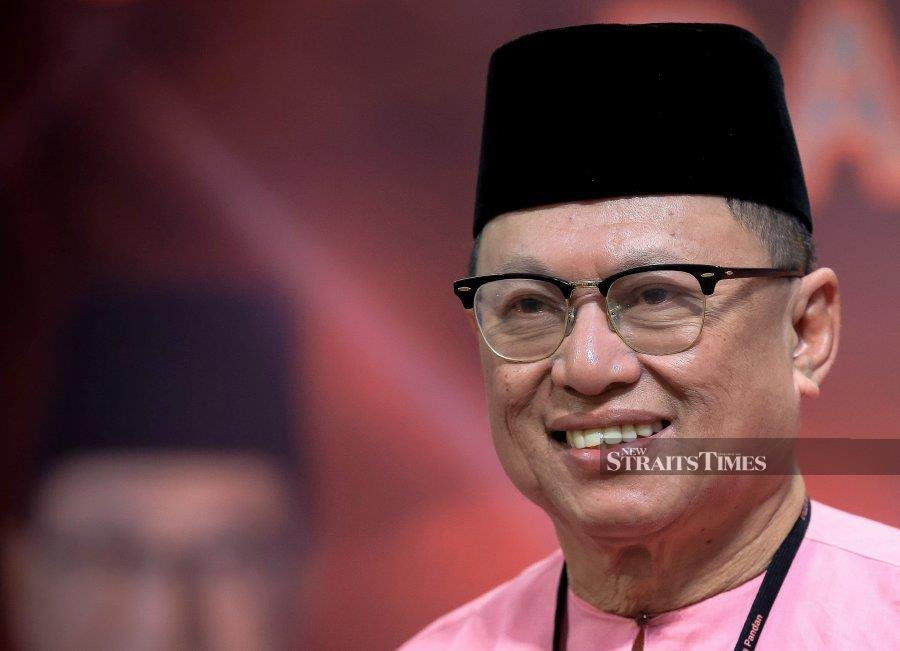 Umno Supreme Council member Datuk Dr Mohd Puad Zarkashi. -- NSTP Filepic