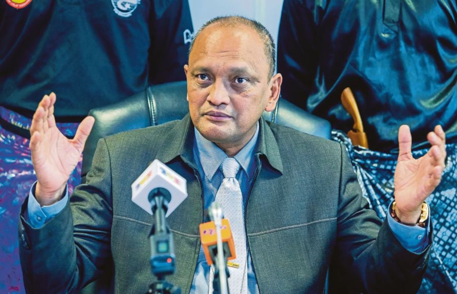 PUTRAJAYA: Sports observer, Datuk Dr. Pekan Ramli, said the Malaysian Football League’s (MFL) “inconsistency” in their policies will come back to haunt them one day. — NSTP FILE PIC
