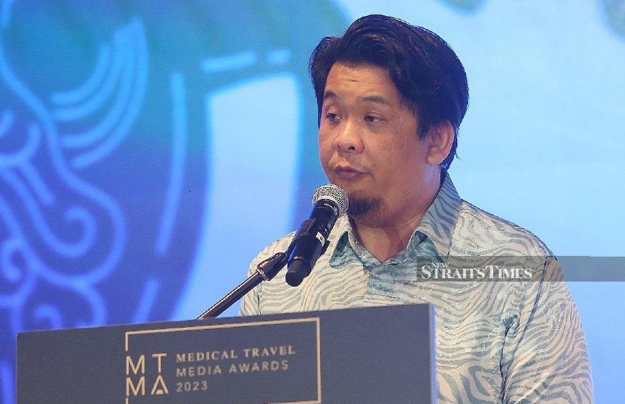 Sarawak needs special attention and planning from the Federal government on the provision of dialysis services for patients in rural areas, said Deputy Health Minister Datuk Lukanisman Awang Sauni. - NSTP file pic
