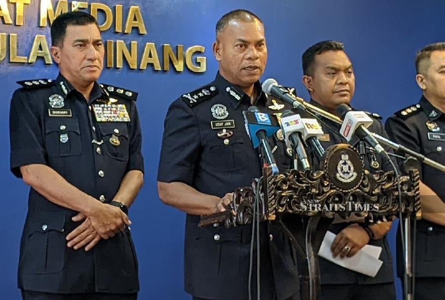 Penang acting police chief Datuk Mohamed Usuf Jan Mohamad said the two officers served at the Criminal Investigation Department at the Barat Daya district police headquarters. - NSTP/ ZUHAINY ZULKIFFLI
