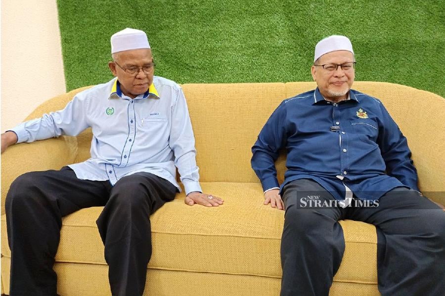 Pas vice president Datuk Mohd Amar Abdullah (right) said that this plan is subject to negotiations and discussions with key PN partners, particularly Bersatu. -NSTP/ AIZAT SHARIF