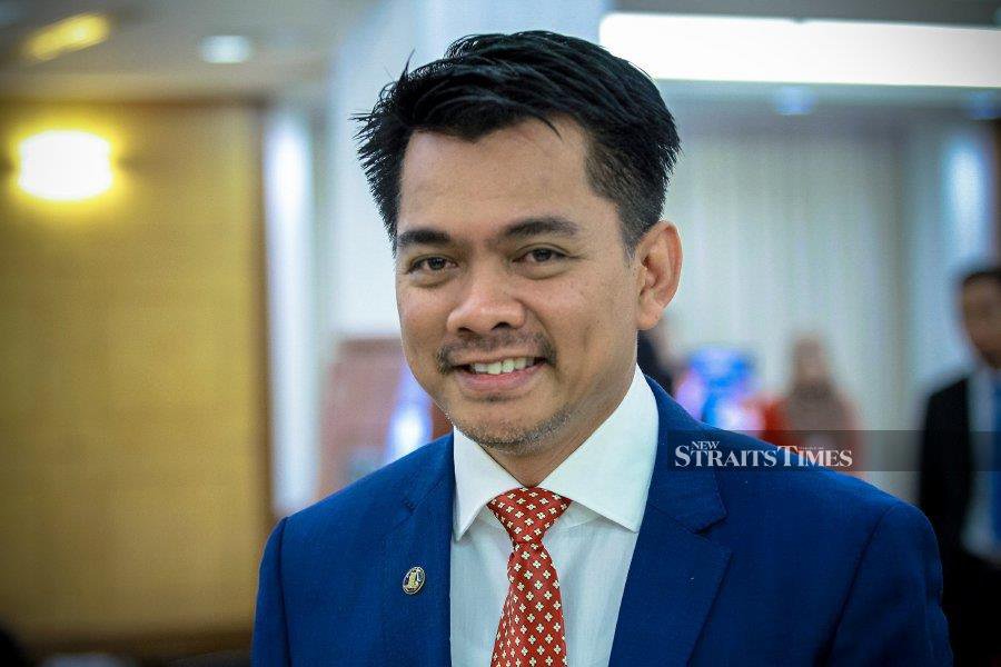 Wira Warisan chief Datuk Mohd Azis Jamman said his party was only invited at the final stage after PH and the government had negotiated and agreed to sign the MoU. -NSTP/ASYRAF HAMZAH