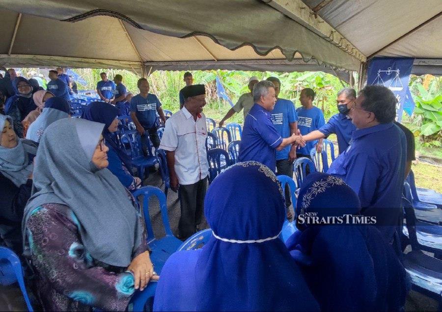 State BN chief Datuk Seri Dr Ahmad Said said it had instructed division and state legislative assembly area Youth heads to lodge reports with the Malaysian Anti-Corruption Commission (MACC) starting today. - NSTP/ NURUL FATIHAH SULAINI