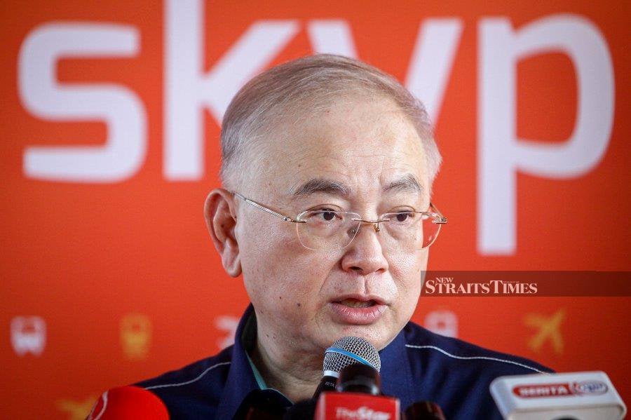 Datuk Seri Dr Wee Ka Siong said the unity government is expected to generate an additional RM3 billion in revenue this year from the increase in the Sales and Service Tax (SST) from six to eight per cent from March 1. - NSTP file pic