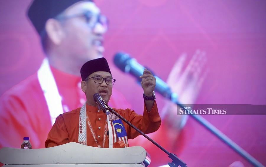 Parti Pribumi Bersatu Malaysia (Bersatu) deputy president Datuk Seri Faizal Azumu admitted today that he had made mistakes in fielding certain candidates during the last election. - NSTP/AZHAR RAMLIE