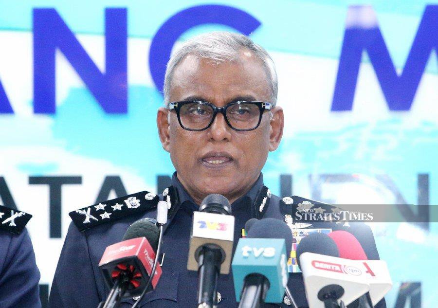Bukit Aman Commercial Crime Investigation Department director Datuk Seri Ramli Mohamed Yoosuf said they opened 4,435 investigation papers on non-existent investment cases involving losses amounting to RM364,537,421 during that period. - NSTP/EIZAIARI SHAMSUDIN