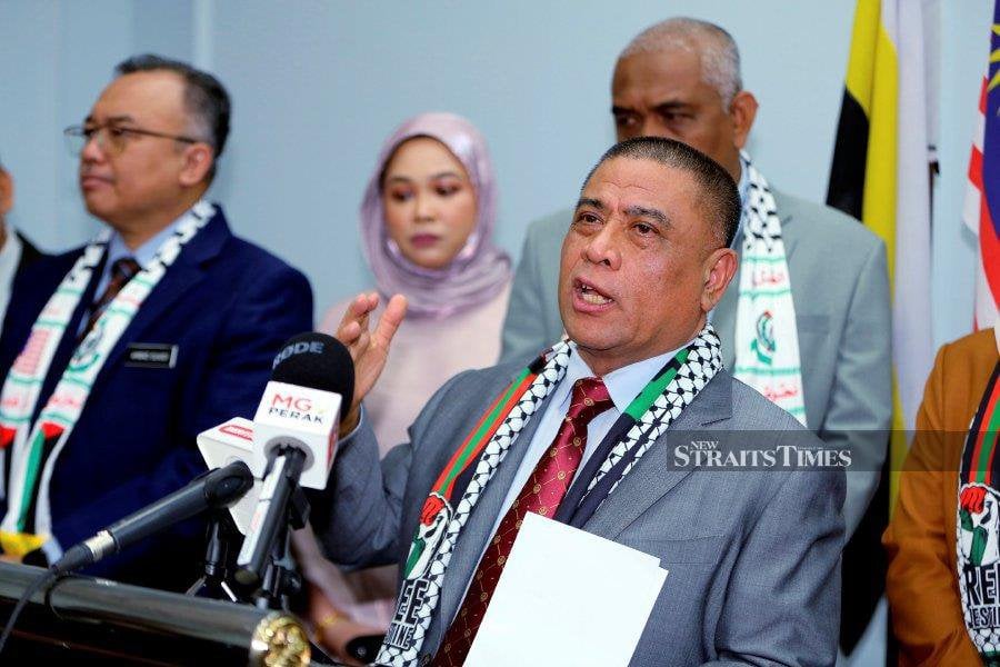 Perak Menteri Besar Datuk Seri Saarani Mohamad said many people were interested in producing the material with their methods and it was indeed an offence because any produce on this earth belongs to the state government. - NSTP/L. MANIMARAN