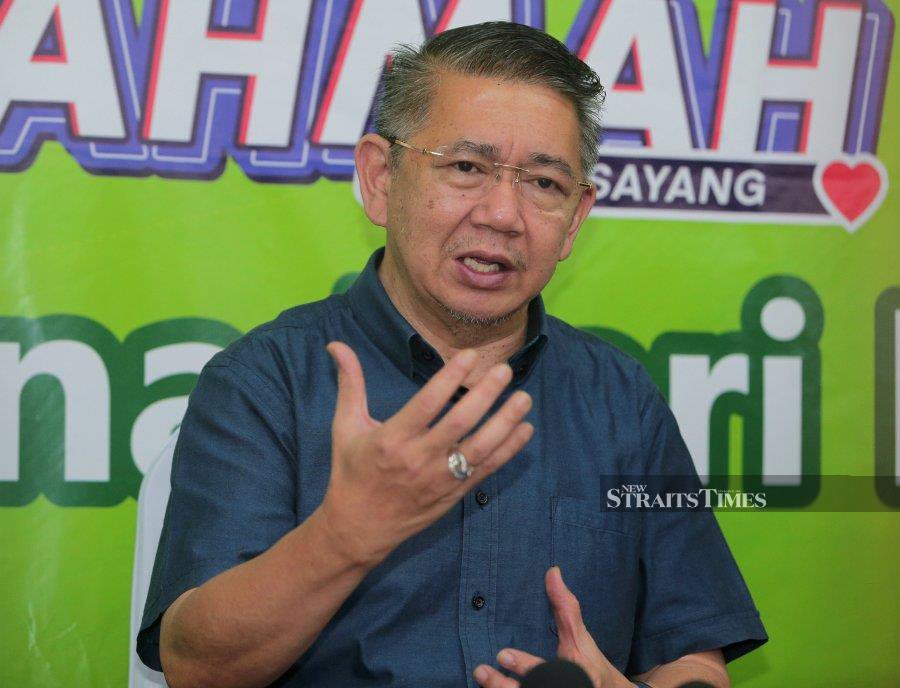 Amanah deputy president Datuk Seri Salahuddin Ayub said that at the moment, it was paramount to strengthen the party’s position in the unity government. - NSTP/NUR AISYAH MAZALAN
