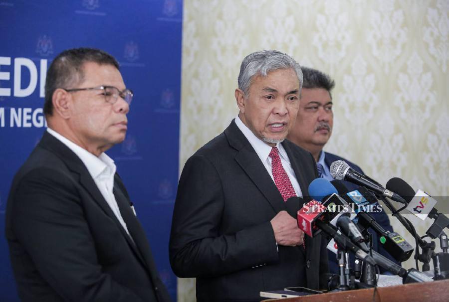 Deputy Prime Minister Datuk Seri Zahid Hamidi, who chaired the inaugural Cabinet Committee Meeting on Combating Drug Abuse (JKMD) today, said the existing laws would need to be reviewed to plug any possible loopholes. - NSTP/HAZREEN MOHAMAD