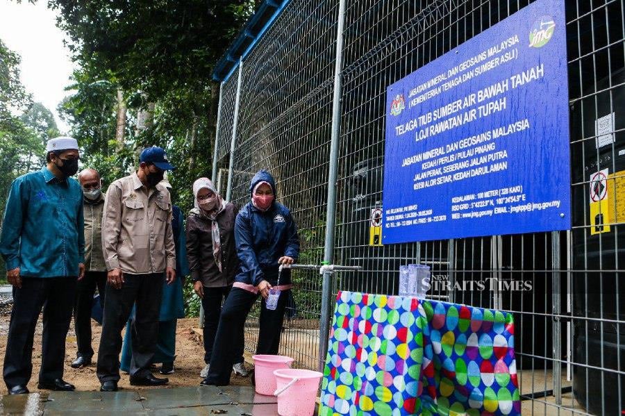 State Public Works, Water Supply and Resources, and Energy Committee chairman Datuk Suraya Yaacob (right) said the department had also built tube wells to generate supplementary water supply for Water Treatment Plants in Merbok, Tupah and Gurun in 2020 under the 11th Malaysia Plan. - NSTP/LUQMAN HAKIM ZUBIR.