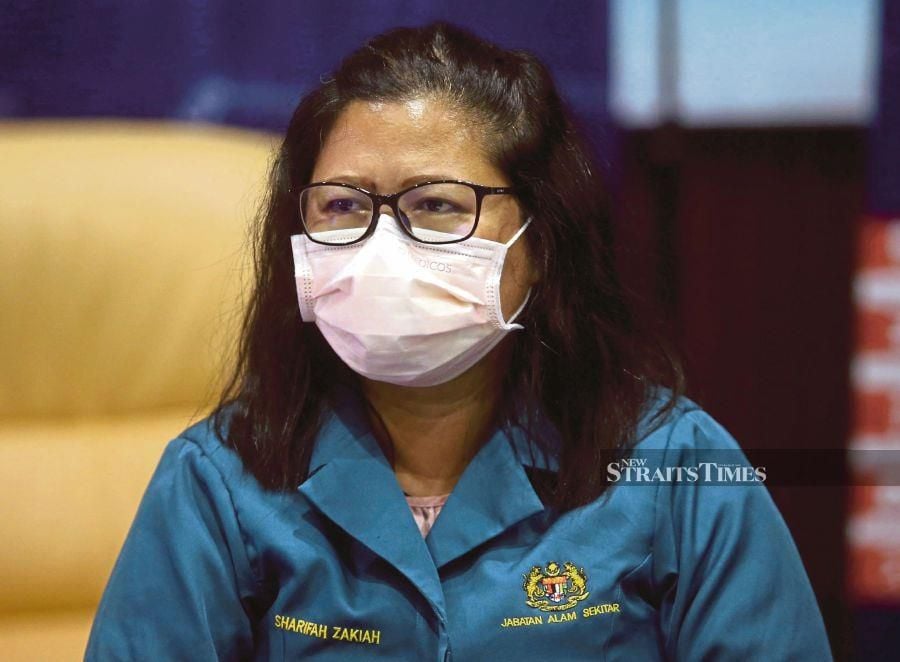Its state director Sharifah Zakiah Syed Sahab said that the facilities involved in the collection and processing of scheduled waste from production premises were required to transport non-recyclable residue to licensed disposal sites. - NSTP file pic
