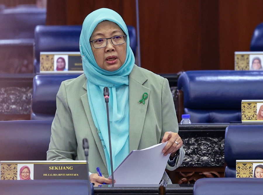 Health Minister Dr Zaliha Mustafa said  this was also an effort to overcome non-communicable diseases (NCDs) especially diabetes. - Bernama file pic
