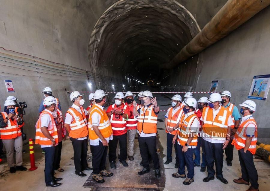 ECRL's Genting Tunnel TBM Excavation By March | New Straits Times ...