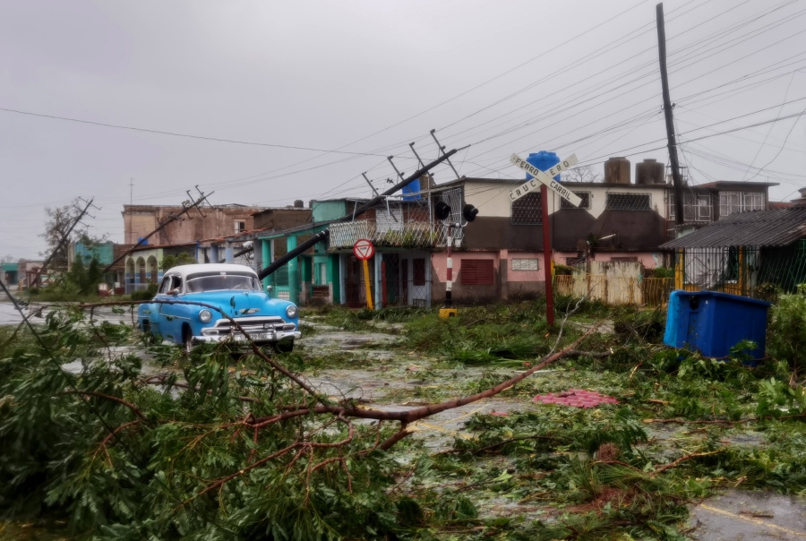 Hurricane Ian Strikes Cuba, Florida Braces For Winds, Floods | New ...