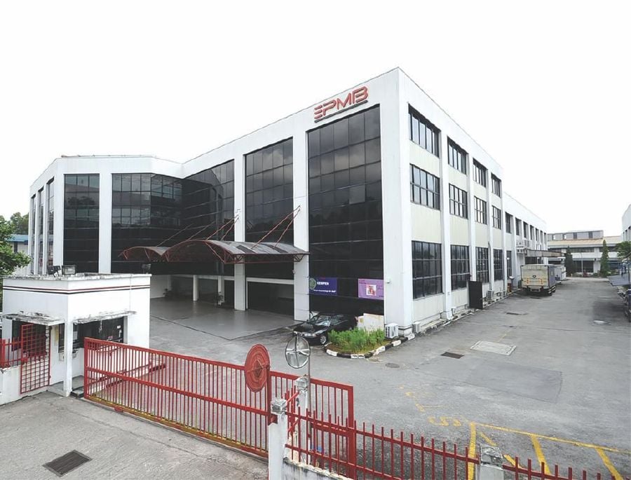 EP Manufacturing Bhd (EPMB) reported a net profit of RM13.32 million for the second quarter (Q2) ended June 30 2023 (FY23), a turnaround from a net loss of RM1.73 million in the same quarter of FY22, underpinned by an RM13.6 million disposal gain from the divestment of the company's properties in Glenmarie, Shah Alam.