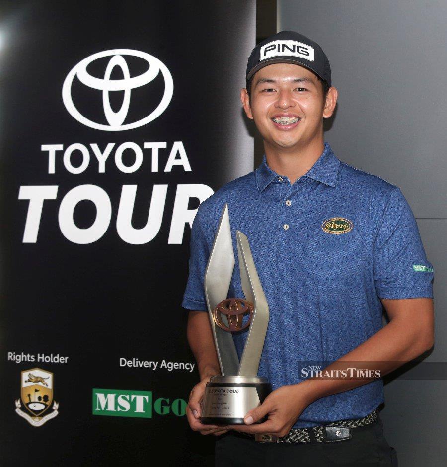 Toyota Tour 2023 Order of Merit Winner (Men’s), Ervin Chang at MST Arena Golf, The Gardens Mall, Mud Valley. - NSTP/AMIRUDIN SAHIB