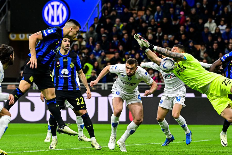 Inter Milan's Argentine forward #10 Lautaro Martinez (L) tries to score against Empoli's Italian goalkeeper Elia Caprile during the Italian Serie A football match between Inter Milan and Empoli in Milan, on April 1, 2024. - AFP pic