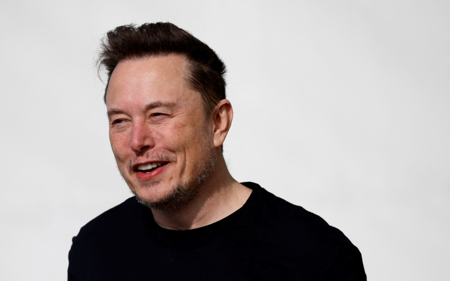 (FILES) Elon Musk suggested his use of drugs benefits Tesla investors in an interview released Monday, saying he takes prescribed ketamine to treat his “negative frame of mind.” (Photo by Odd ANDERSEN / AFP)