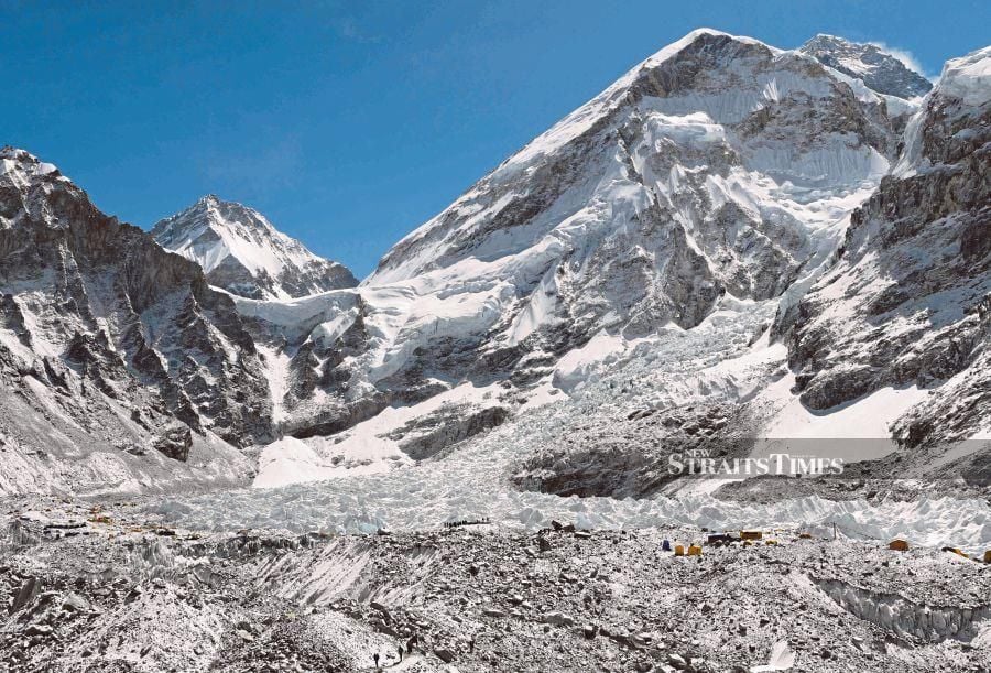 As Ice Melts, Everest's 'death Zone' Gives Up Frozen Bodies 