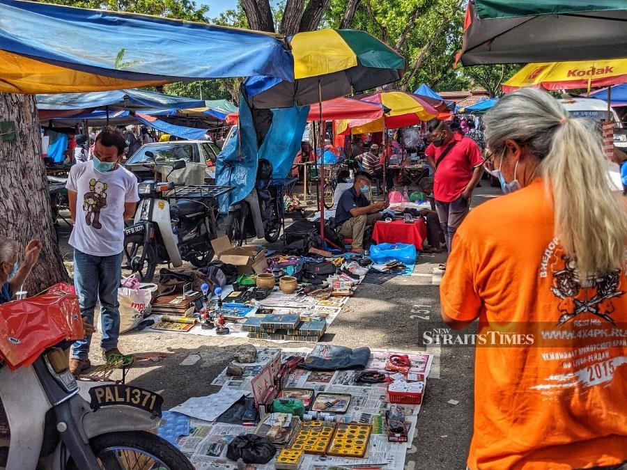 Jom Shop Five Worth Visiting Pasar Karat