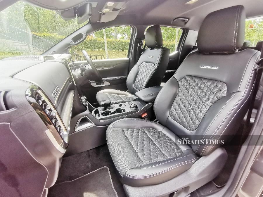 Cabin boasts quilted leather trim seats. 