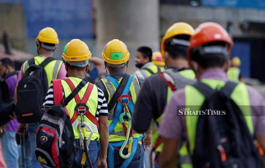 Foreign workers in Kuala Lumpur. NSTP/EFFENDY RASHID