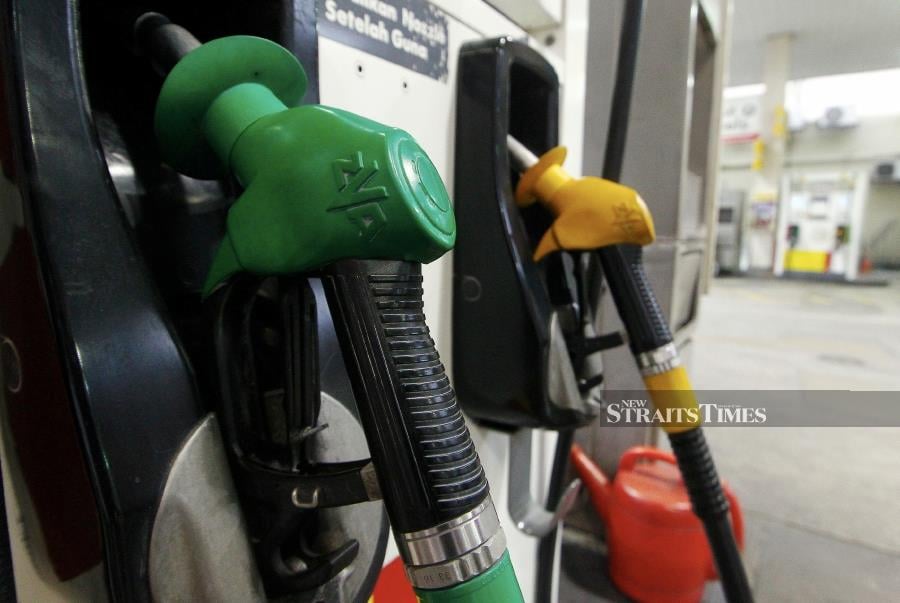 Ministry Says Ceiling Prices For Petrol, Diesel Still In Force | New ...