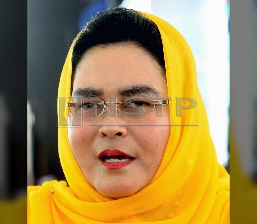 Datuk Halimah Mohd Sadique said that Zuraidah not only practiced sensitivity but managed well both incidents. Pic by NSTP/ADI SAFRI