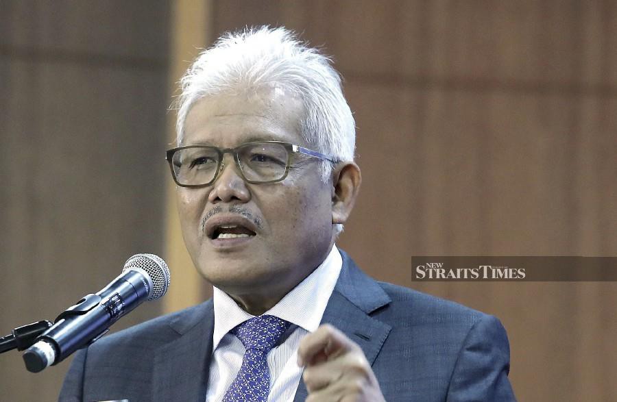 Perikatan Nasional (PN) secretary-general Datuk Seri Hamzah Zainuddin, a former home minister, described such act as excessive and politically motivated. -NSTP file pic