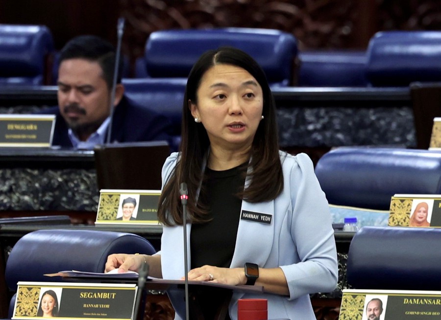 Youth and Sports Minister Hannah Yeoh said her ministry did not put a guideline for training attire for athletes, but said they must adhere to the competition guidelines during championships. BERNAMA PIC