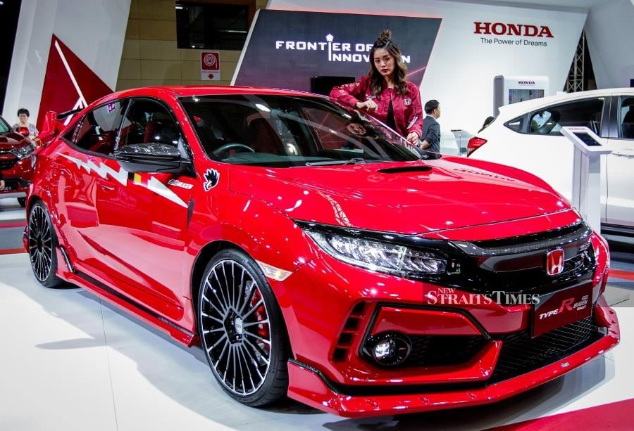 Honda showcases Civic Type R with Mugen concept bodykit ...