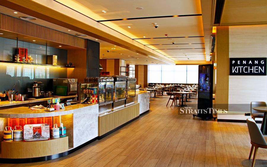 Penang Kitchen is the only substantive dining outlet within Courtyard by Marriott Penang