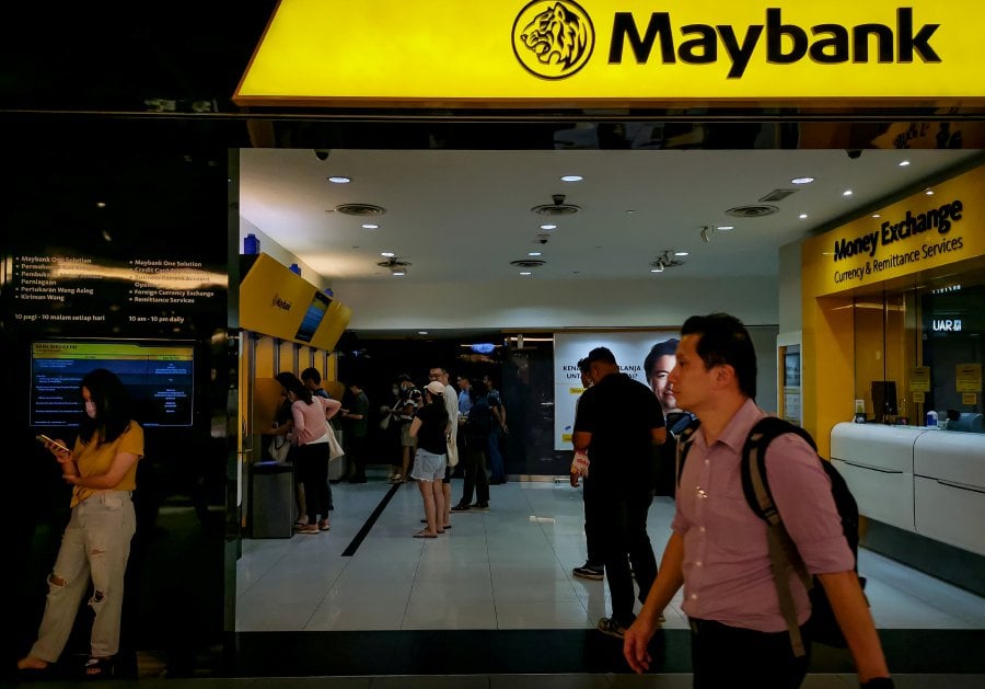 Malayan Banking Bhd’s digital banking platforms — the Maybank2u website and mobile phone app MAE — and debit card transactions have been down since 5 pm on Thursday. NSTP/ASYRAF HAMZAH