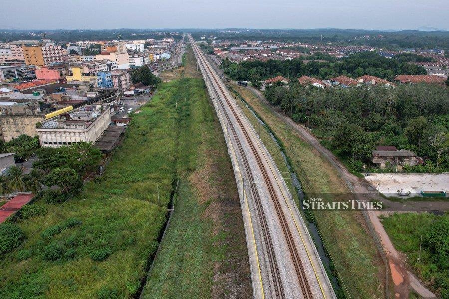 The Gemas-Johor Bahru Electrified Double-Track Rail Project (Gemas-JB EDTP), designed to reduce travel time between Kuala Lumpur and Johor Bahru by half when it connects with the existing Padang Besar-Gemas line, is expected to be fully completed by April next year. NSTP/AIZUDDIN SAAD