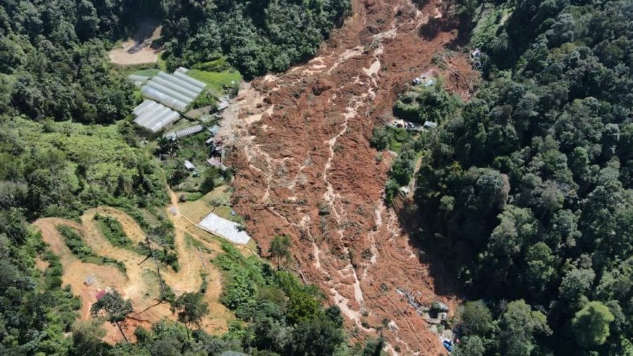 The location of the landslide at Father’s Organic Farm Jalan Genting, Batang Kali. - Pic courtesy of Fire and Rescue Department