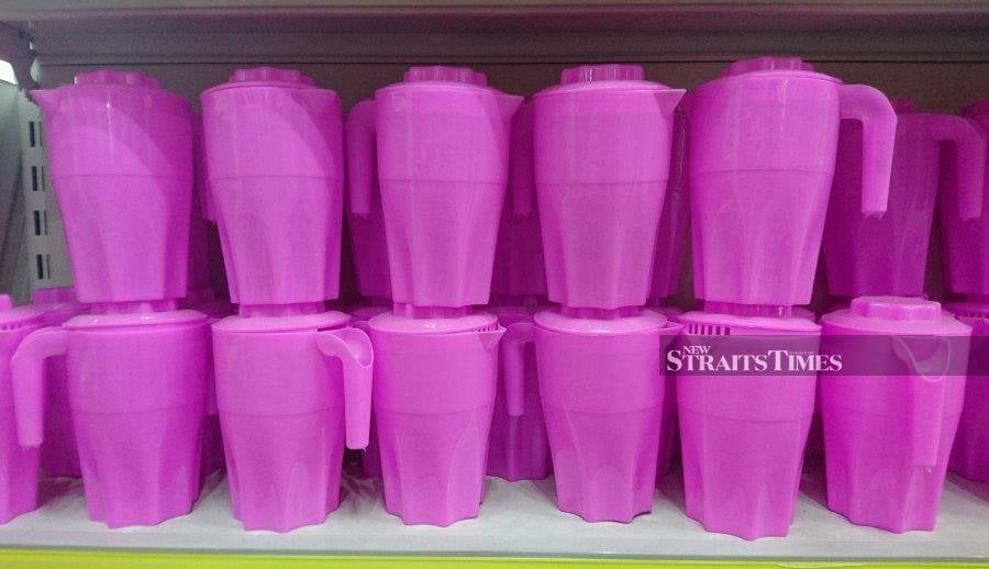 Ministry to look into report on harmful chemicals in plastic containers