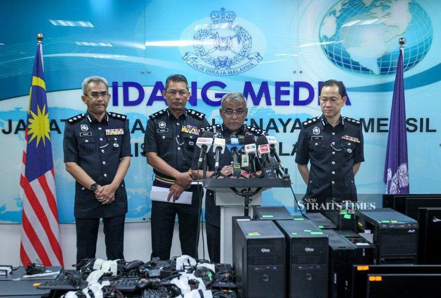 Bukit Aman Commercial Crime Investigation Department (CCID) director Datuk Seri Ramli Mohamed Yoosuf said the raid, conducted at two premises in Kuala Lumpur, was carried out in collaboration with the Taiwanese police.- NSTP/AZIAH AZMEE