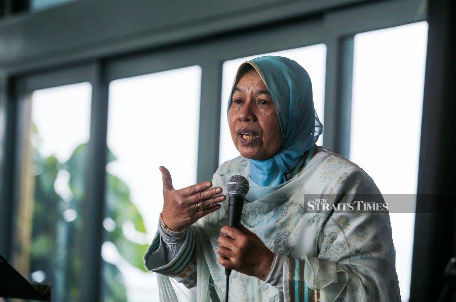 Minister for Plantation Industries and Commodities Datuk Zuraida Kamaruddin said the nation could no longer ignore the accelerating impacts of global warming and the huge amount of disruption it causes. - NSTP/ASWADI ALIAS.