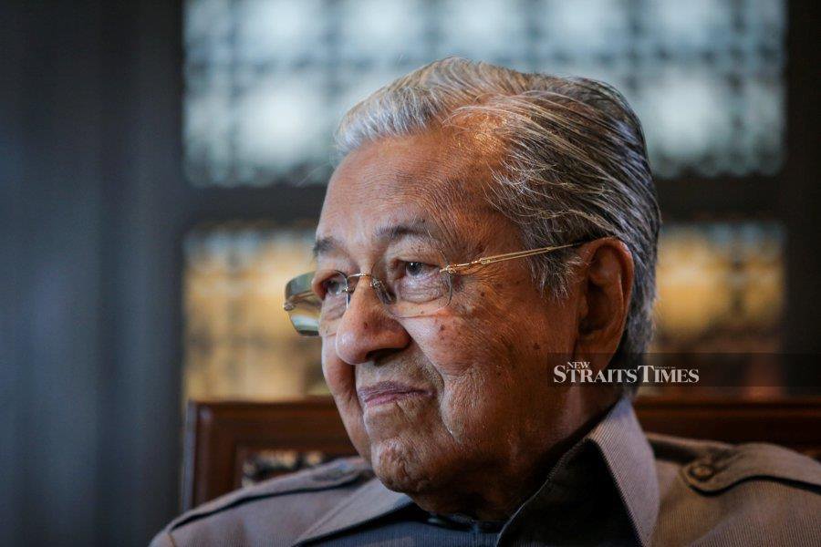Pejuang is at risk of sinking deeper into the abyss with the resignation of its chairman, Tun Dr Mahathir Mohamad, say analysts.- NSTP/ASWADI ALIAS.