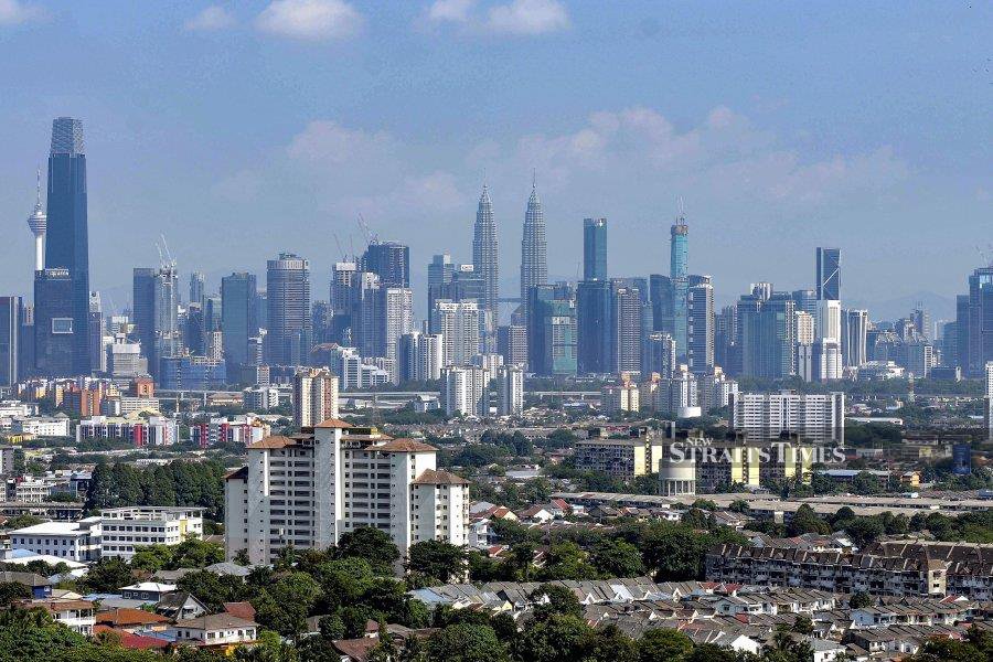 Malaysia missed its 4-5 per cent growth target for gross domestic product (GDP) in 2023, according to advance GDP estimates by the Department of Statistics Malaysia (DOSM). NSTP/AIZUDDIN SAAD