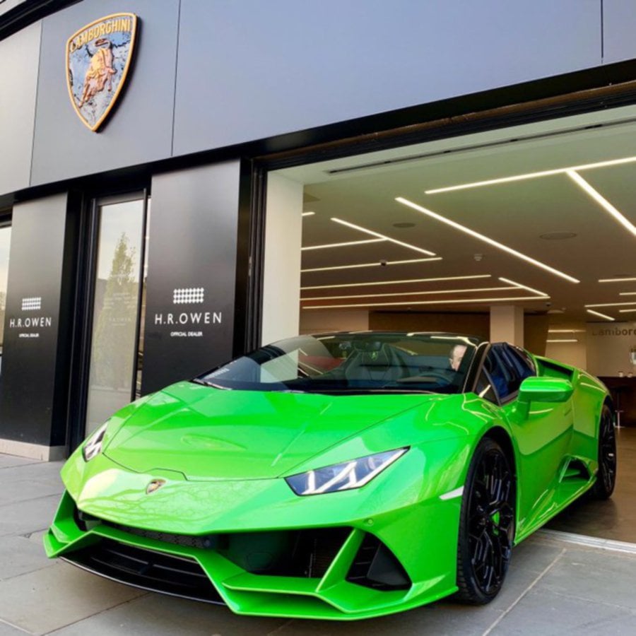Lamborghini London. pic courtesy of HR Owen official X account