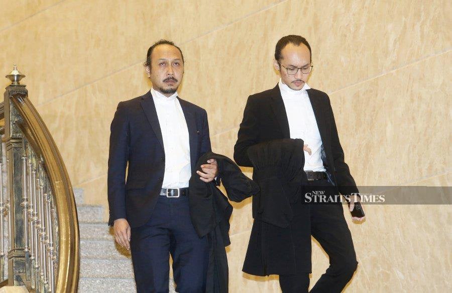 Judge Azura Alwi told off counsel Haijan Omar (left) for asking the same questions over and over but with different words during the proceedings to challenge Zarul’s credibility. - NSTP/MOHD FADLI HAMZAH