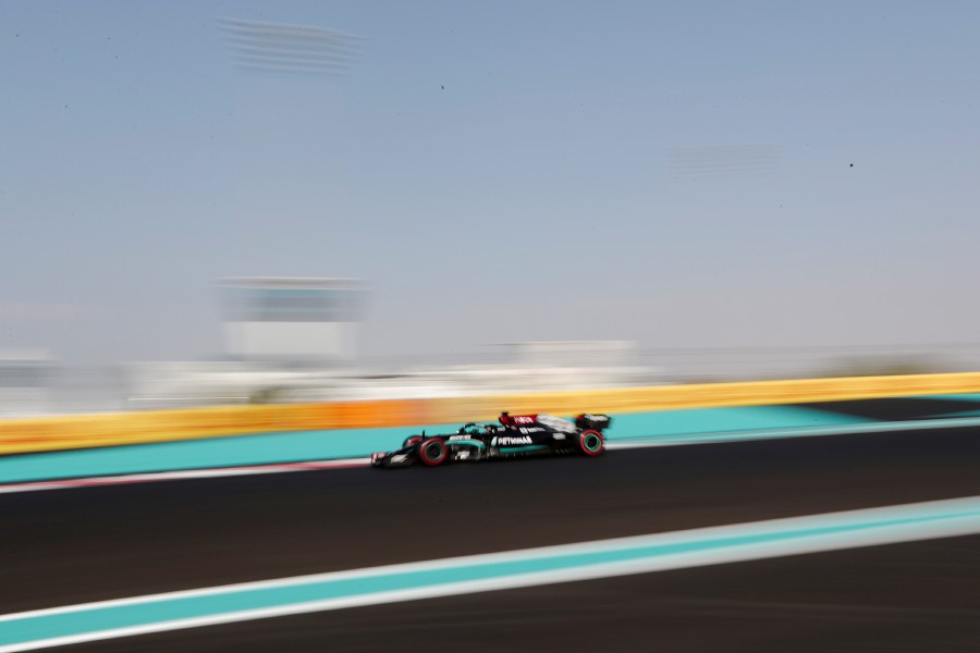 British Formula One driver Lewis Hamilton of Mercedes-AMG Petronas in action during the third practice session of the Formula One Grand Prix of Abu Dhabi at Yas Marina Circuit in Abu Dhabi, United Arab Emirates. - EPA PIC