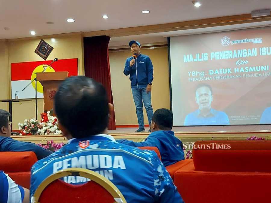 Umno Supreme Council member Datuk Hasmuni Hassan says that local government elections are the lowest level and almost at the grassroots level in the country's governance system, and at the district level, it is very powerful. - Pic credit Facebook tokmuniofficial