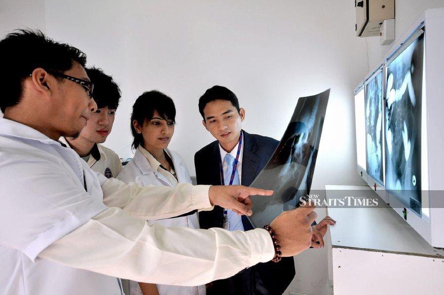 The overall health of Malaysians plays a pivotal role in the wellbeing and productivity of our nation. - NSTP file pic